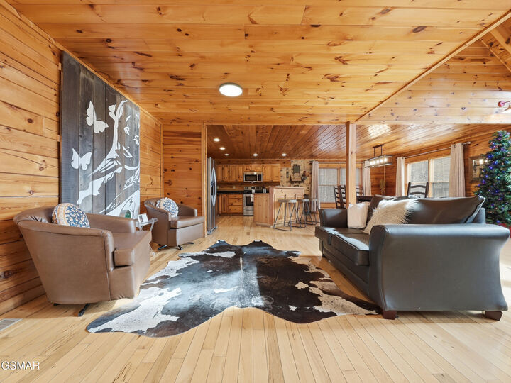 Property Photo:  2336 Breezy Road  TN 37876 