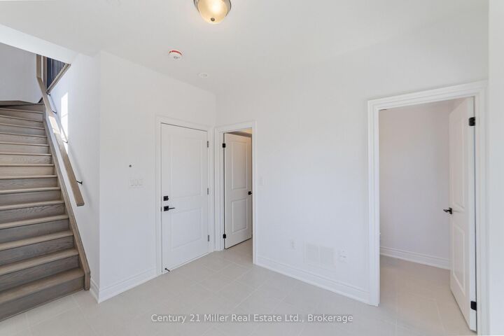 Property Photo: 2140 Trafalgar Road 48 ON L6H 8A5