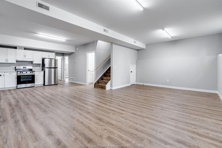 Property Photo:  29 Orange Street 4  ON N8H 1P6 