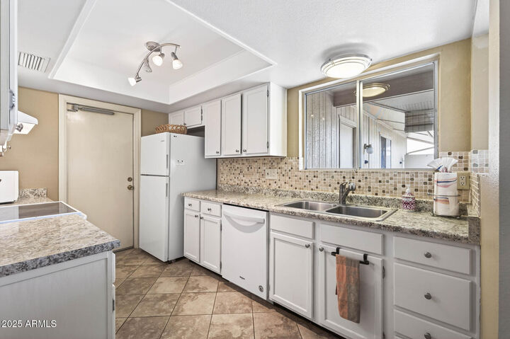 Property Photo:  13335 W Bolero Drive  AZ 85375 