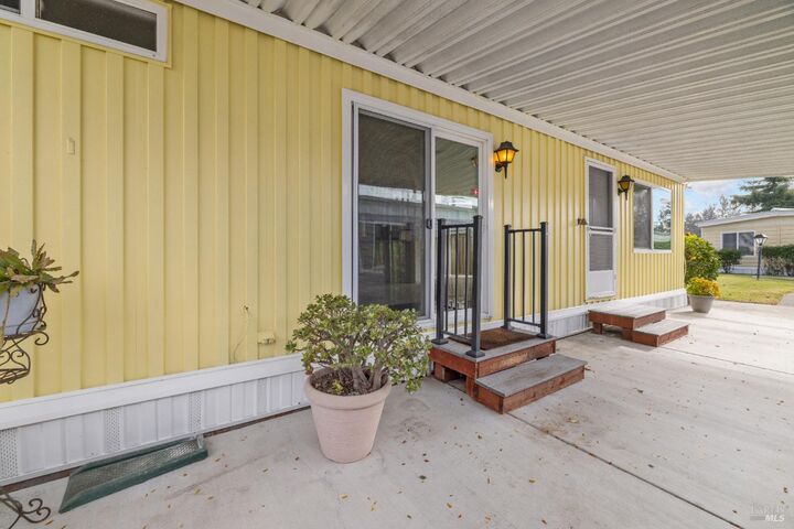 Property Photo:  58 Circulo Puerto Court  CA 94928 