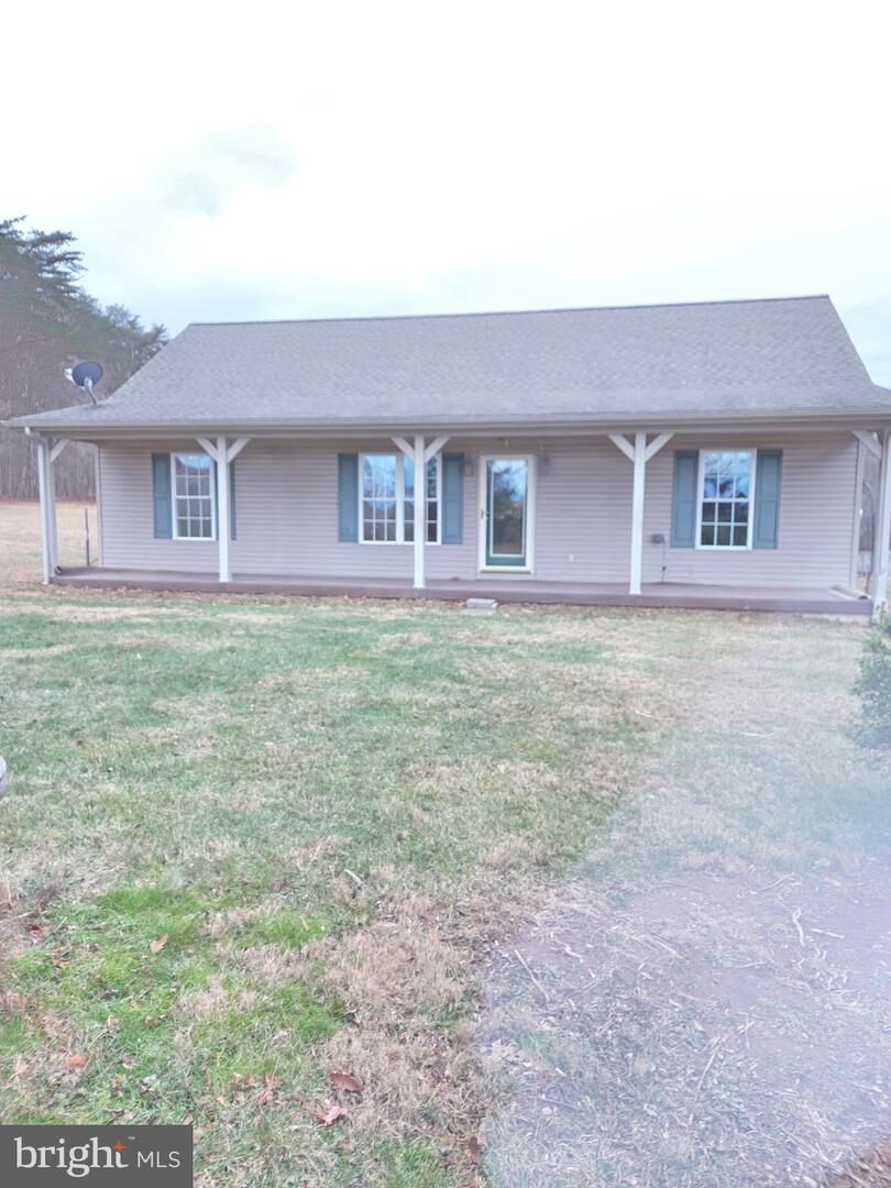 Property Photo:  177 Valentine Road  PA 17037 