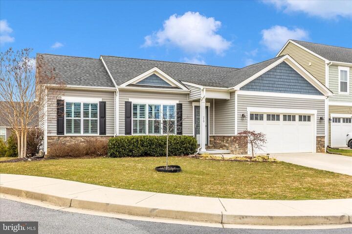 Property Photo:  210 Aylesbury Lane  WV 25403 