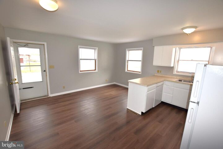 Property Photo: 13 SE 2nd St. A DE 19963