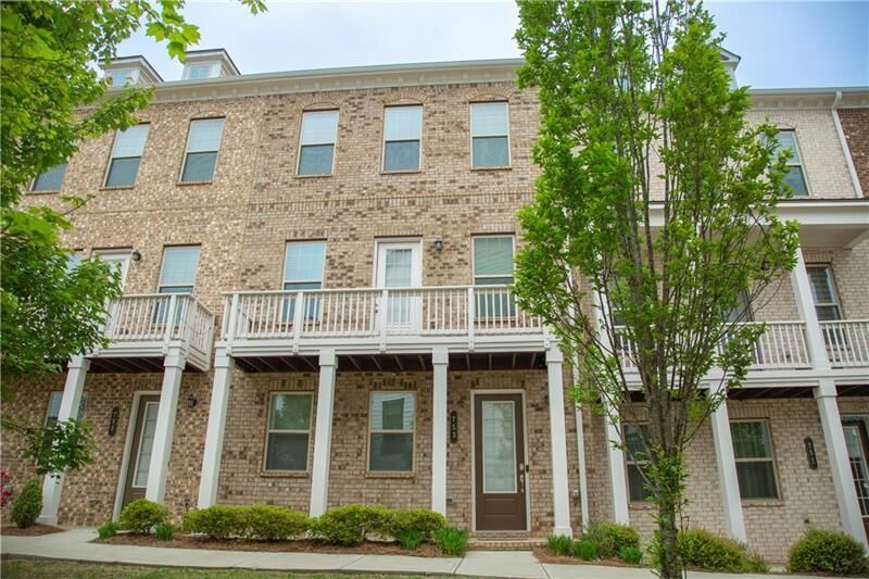 Property Photo:  753 Topsail Lane  GA 30005 