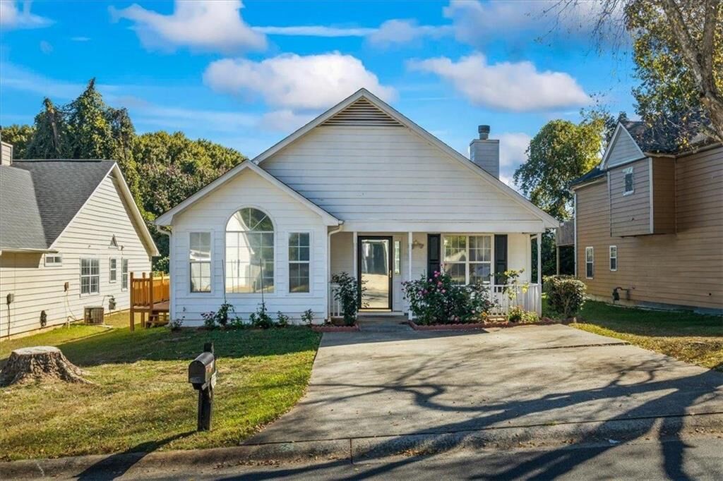 Property Photo:  150 Crystal Brook  GA 30223 