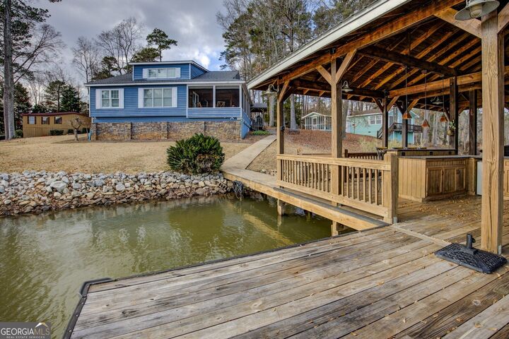 Property Photo: 500 Lang Road GA 30014