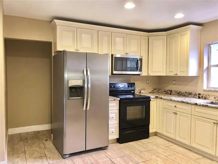 Property Photo:  3502 Riverside Dr  FL 33065 