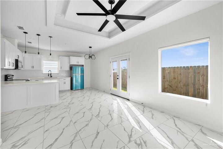 Property Photo:  1301 N Aryana Avenue  TX 78542 