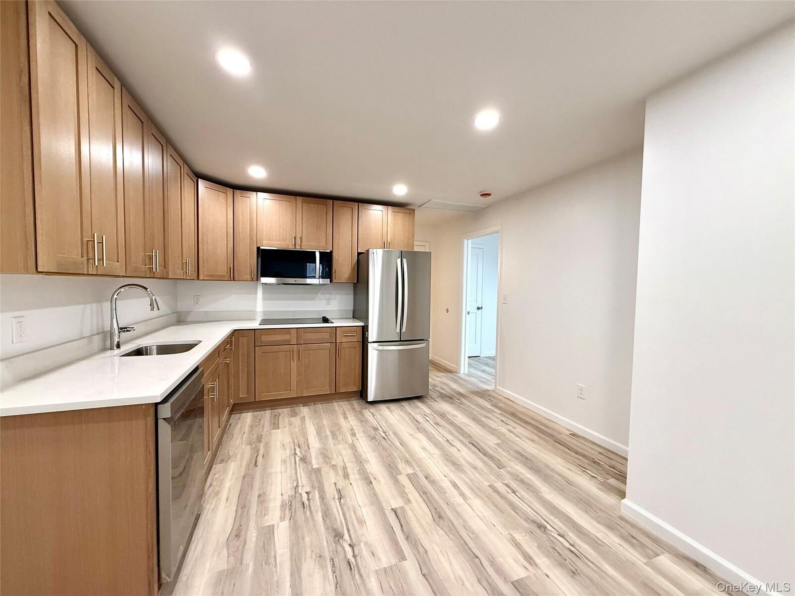 Property Photo:  728 Route 6 B  NY 10541 