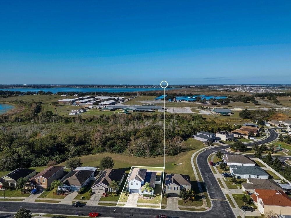 Property Photo:  1240 Maplebrook Drive  FL 33850 