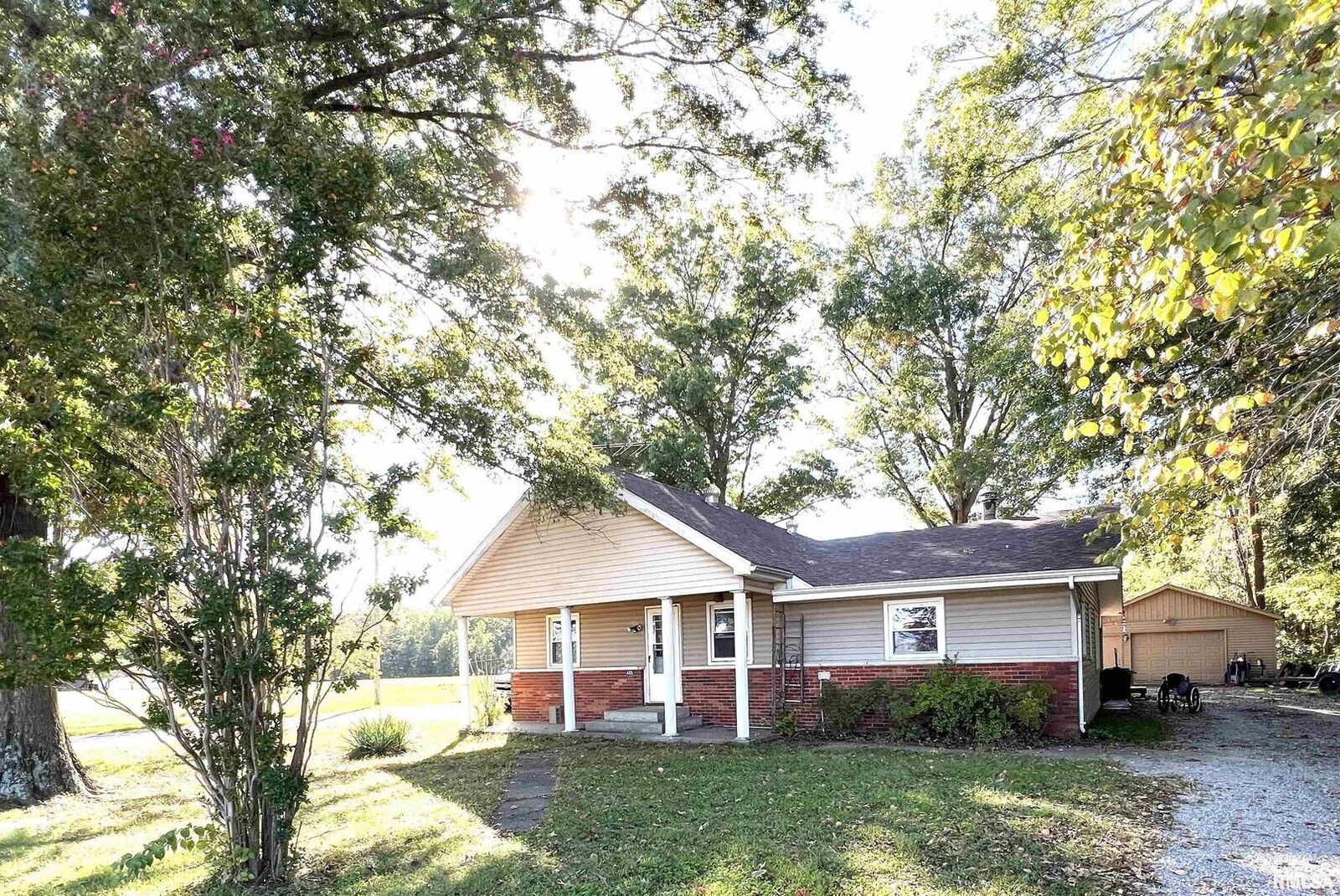 Property Photo:  485 Martie Road  IL 62932 