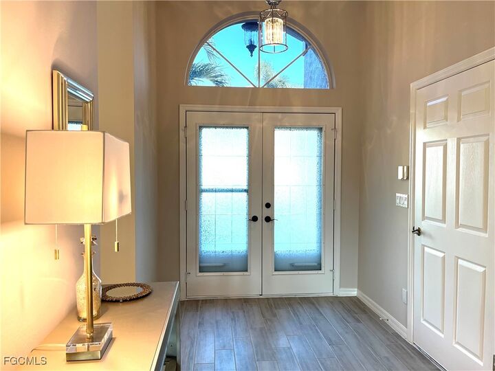 Property Photo:  9709 Keel Court  FL 33919 