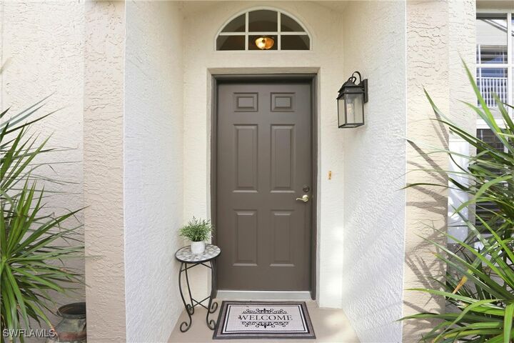 Property Photo:  5685 Heron Lane 304  FL 34110 