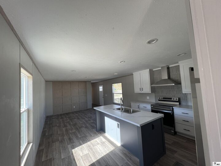 Property Photo:  142 Dallas Drive  LA 71203 