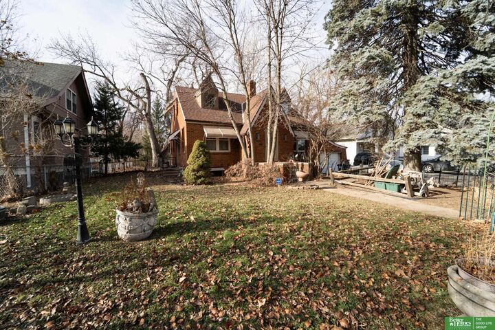 Property Photo:  6004 Florence Boulevard  NE 68110 