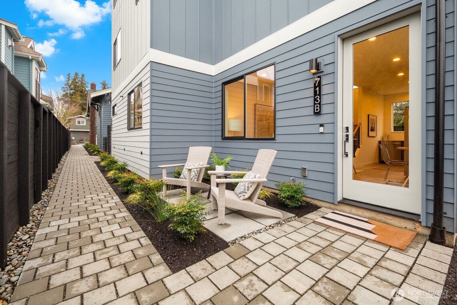 Property Photo:  713 B N 70th Street  WA 98103 