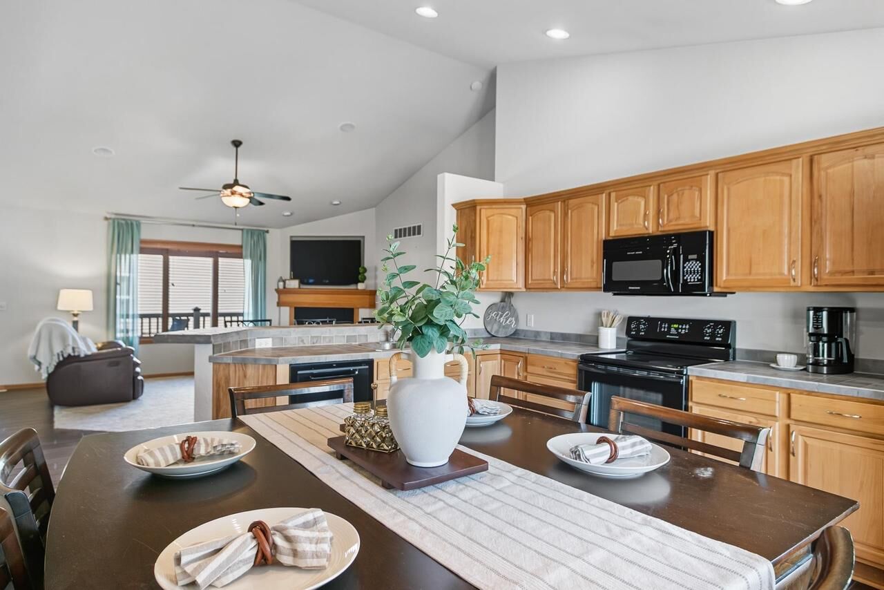 Property Photo:  4229 Baybrook Drive  WI 53546 