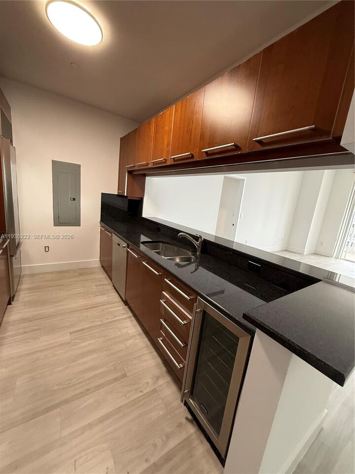 Property Photo: 901 Brickell Key Blvd 3102 FL 33131