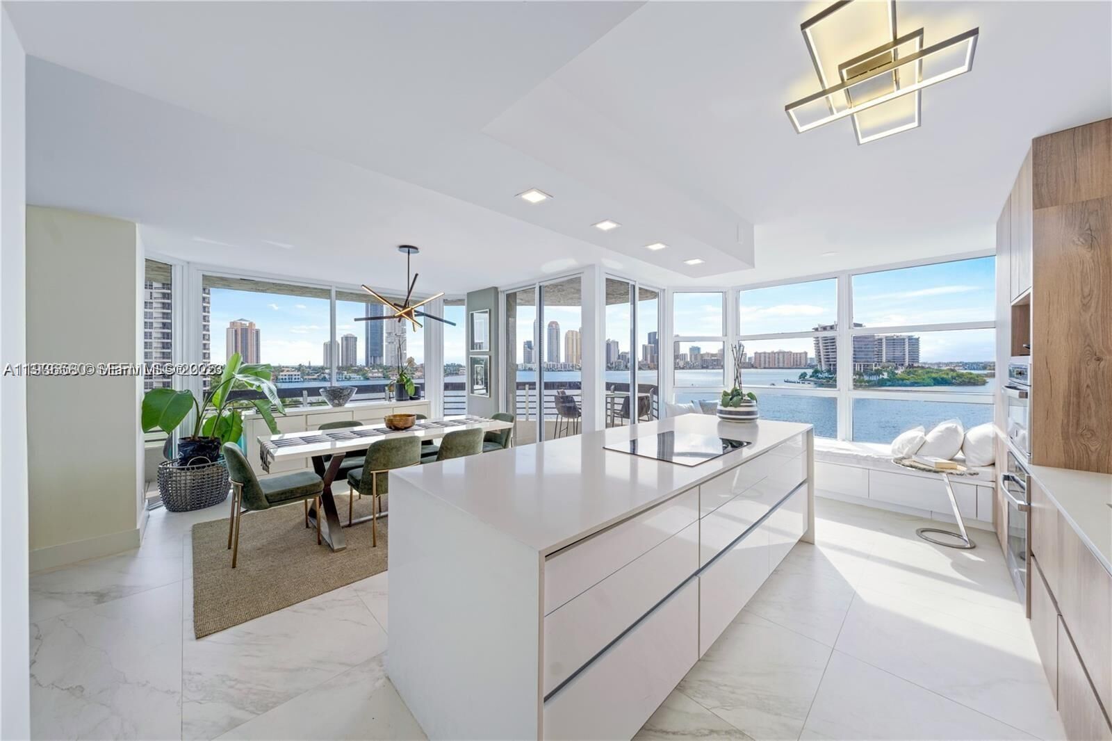 Property Photo:  3530 Mystic Pointe Dr 715  FL 33180 