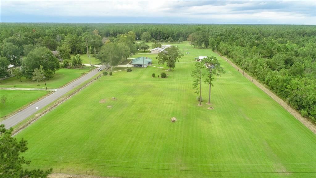 Property Photo:  0 Benoit Road  LA 70611 