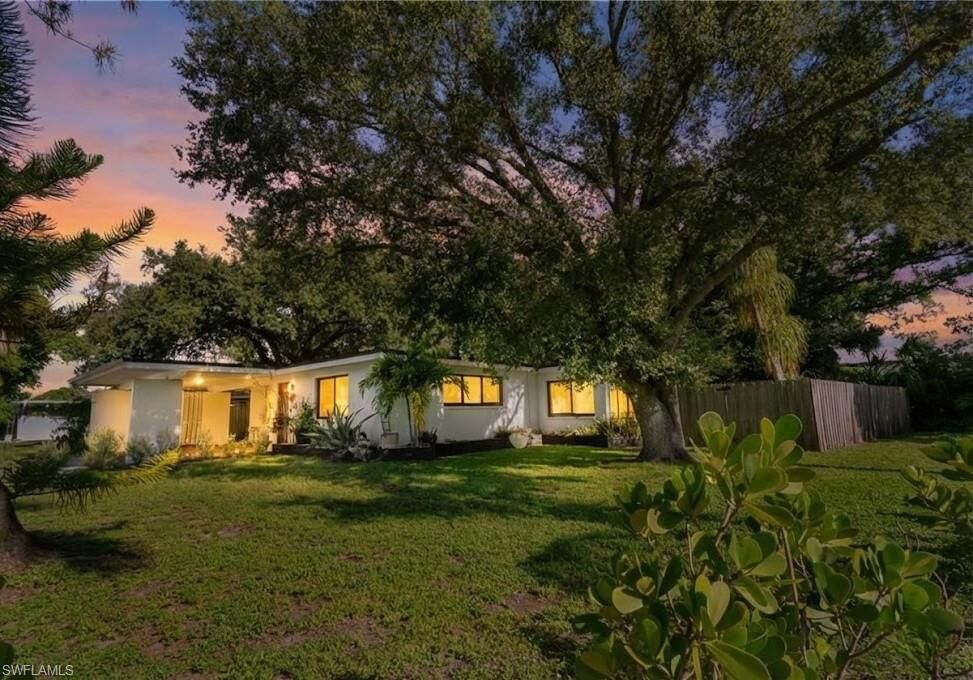 Property Photo:  1373 Morningside Dr  FL 33901 