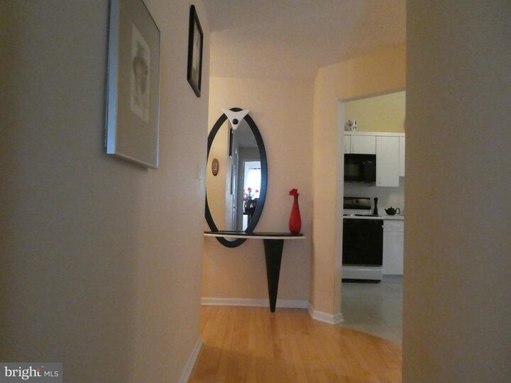 Property Photo:  409 Talon Court  NJ 08648 