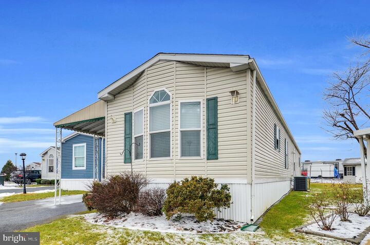 Property Photo: 1025 Yarrow Avenue PA 19605