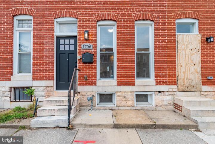 Property Photo:  1706 E Federal Street  MD 21213 