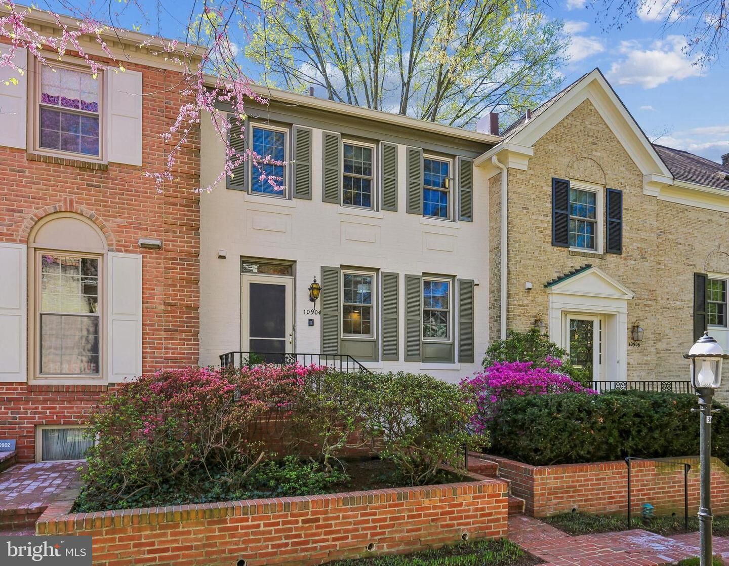 Property Photo:  10904 Wickshire Way F-3  MD 20852 