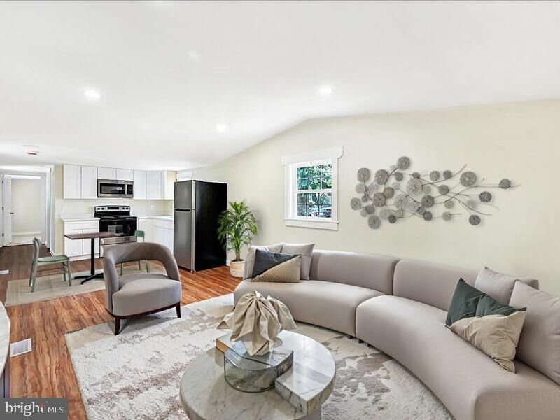 Property Photo:  215 Frysville Road  PA 17406 