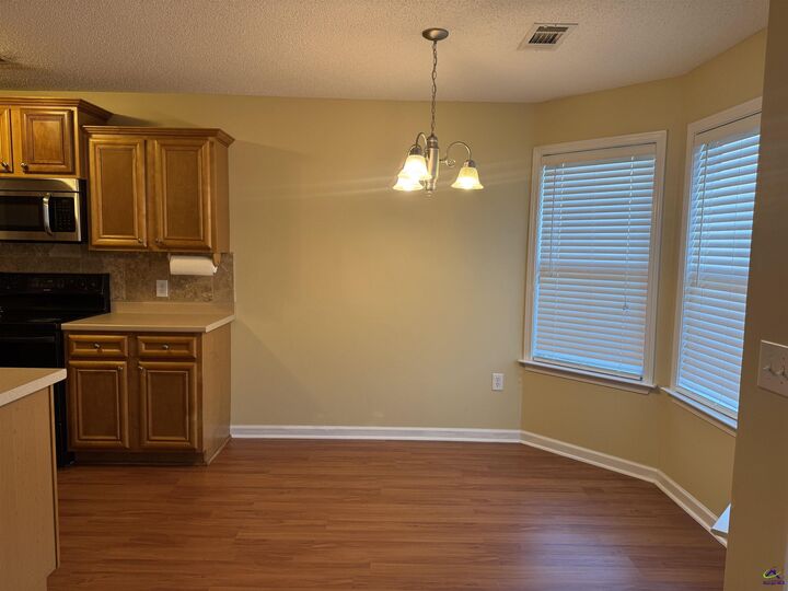 Property Photo: 308 Thornton GA 31005