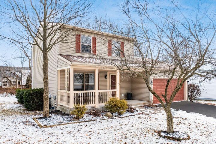 Property Photo:  142 Kettering Bend  OH 43015 