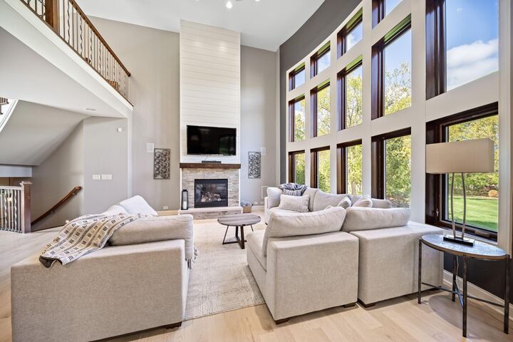 Property Photo:  2710 Silverleaf Drive  OH 43065 