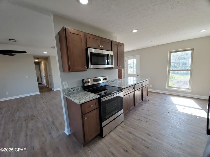 Property Photo:  211 Sukoshi Drive  FL 32404 