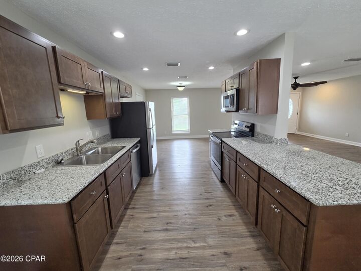 Property Photo:  211 Sukoshi Drive  FL 32404 