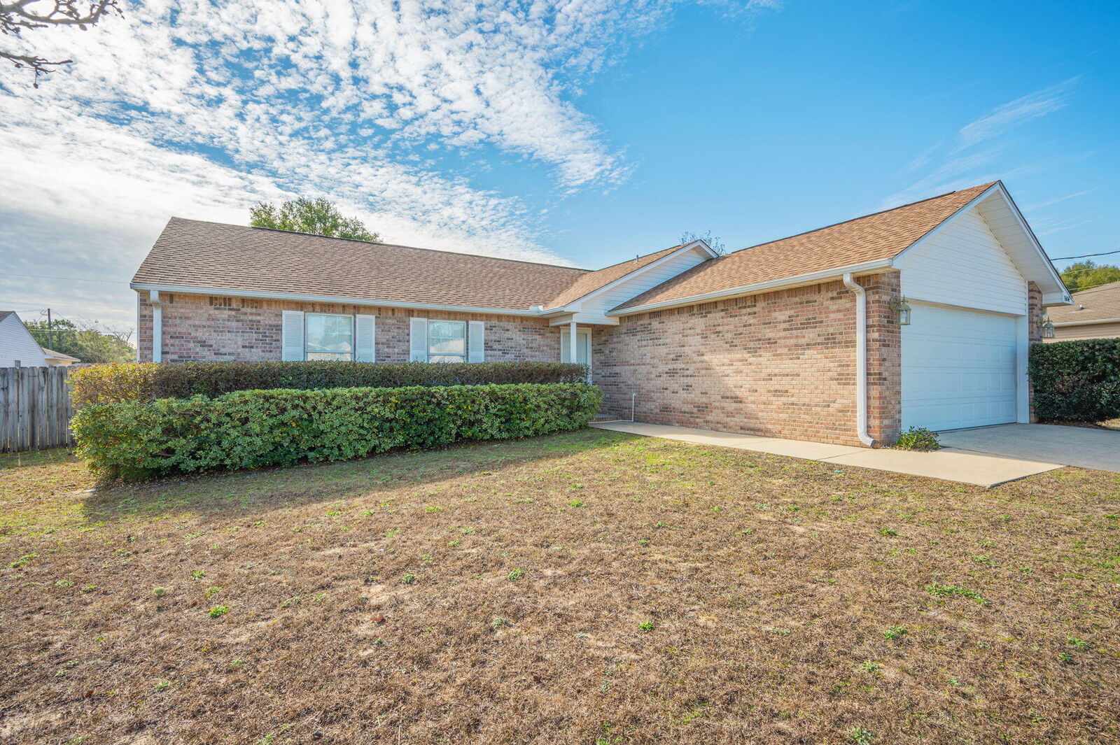 Property Photo:  3304 Skywagon Drive  FL 32539 