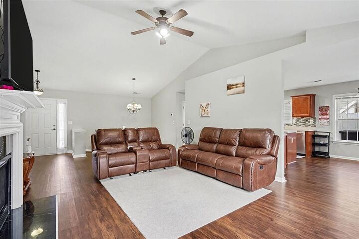 Property Photo: 2416 Centennial Hill Way NW GA 30102