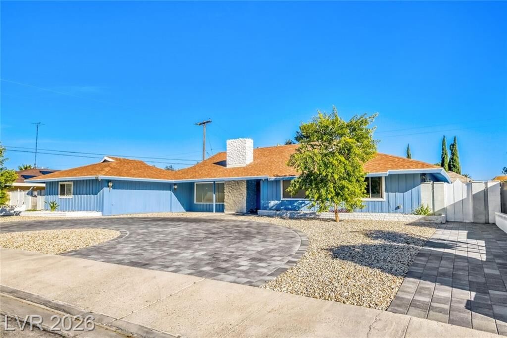 Property Photo:  912 Ironwood Drive  NV 89108 