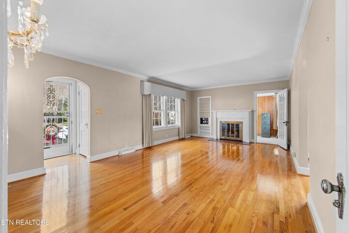 Property Photo:  3822 Keowee Ave  TN 37919 