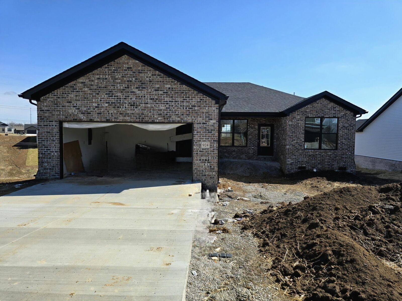 Property Photo:  924 Olympic Court  KY 40475 