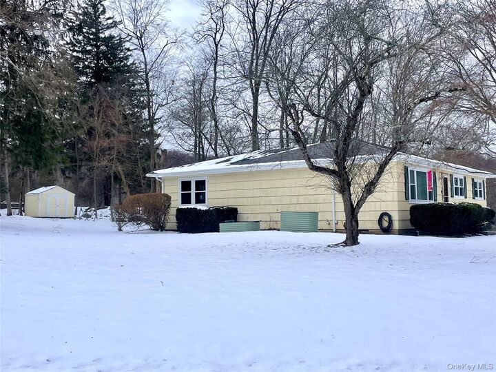 Property Photo:  3 Gottlieb Drive  NY 10965 