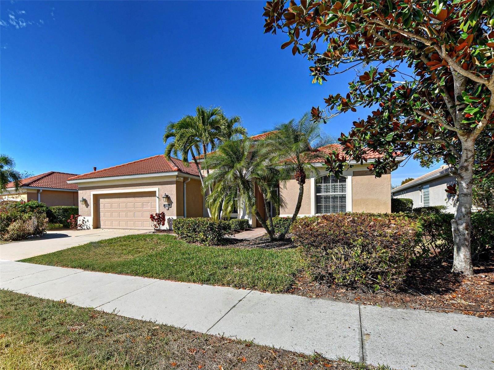 Property Photo:  523 Habitat Boulevard  FL 34229 
