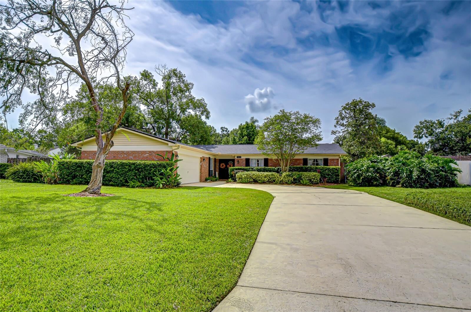 Property Photo:  1904 Little Cove  FL 33613 