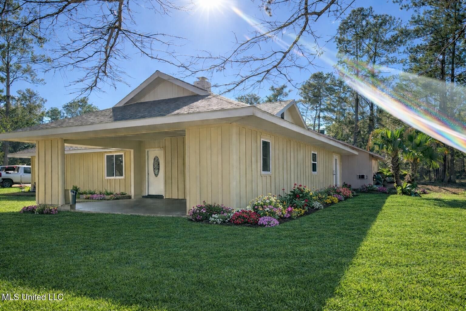 Property Photo: 1 Holly MS 39525