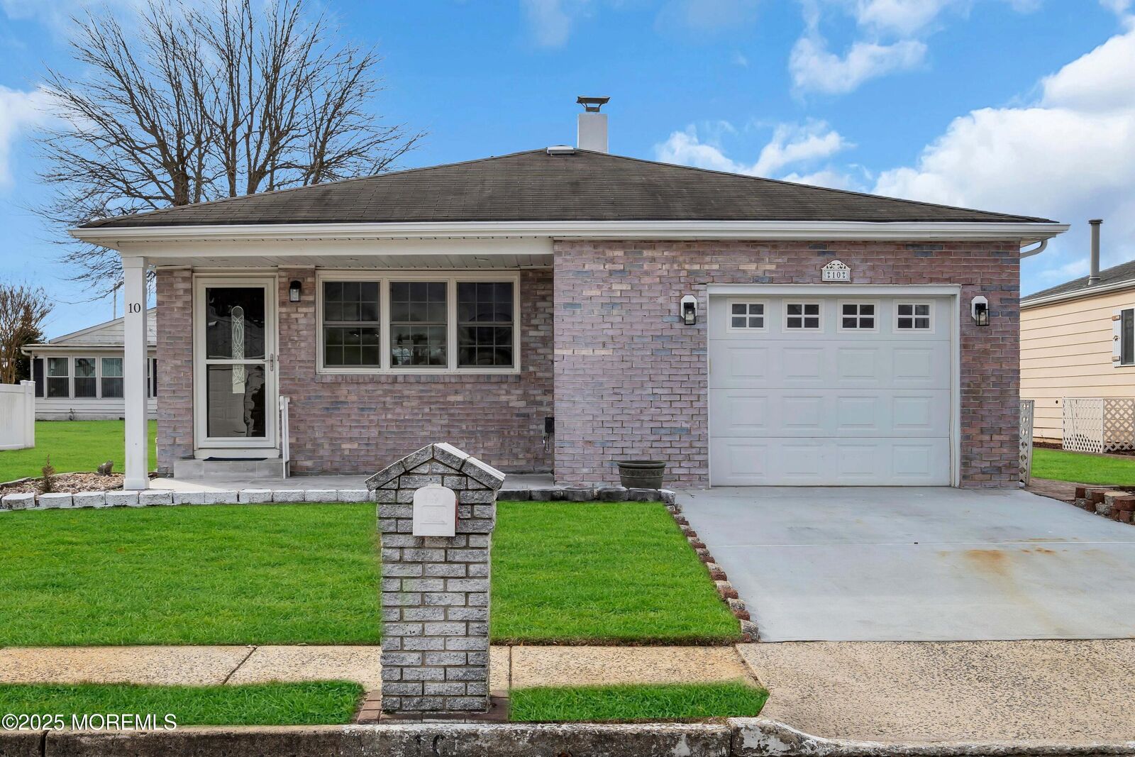 Property Photo: 10 Aztec Court NJ 08757