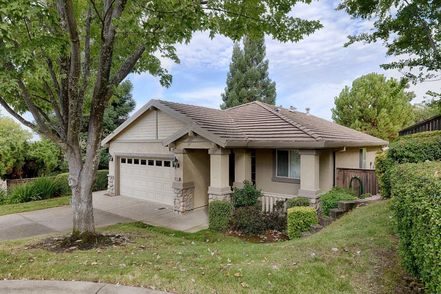 Property Photo:  3005 Chimney Court  CA 95765 