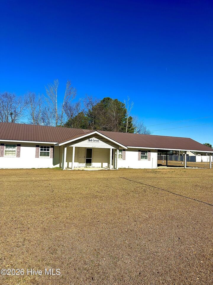 Property Photo: 2392 Guyton Road NC 28320