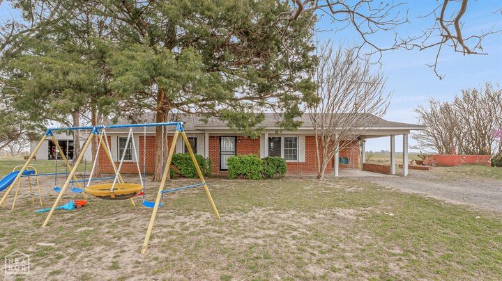 Property Photo:  1886 N County Road 599  AR 72358 