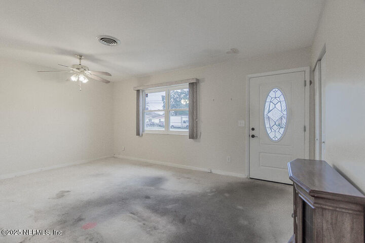 Property Photo:  4504 Barnes Road  FL 32207 